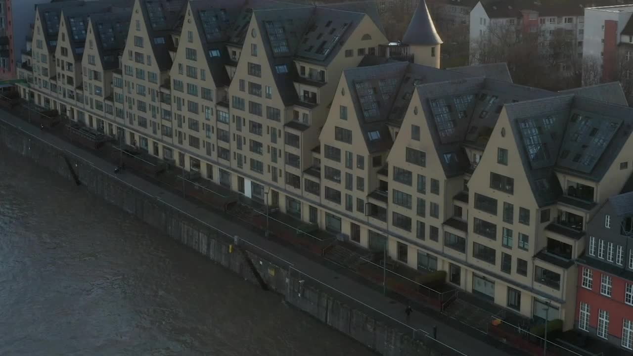 Stock Video Departmental Set Near A Coast Live Wallpaper For PC