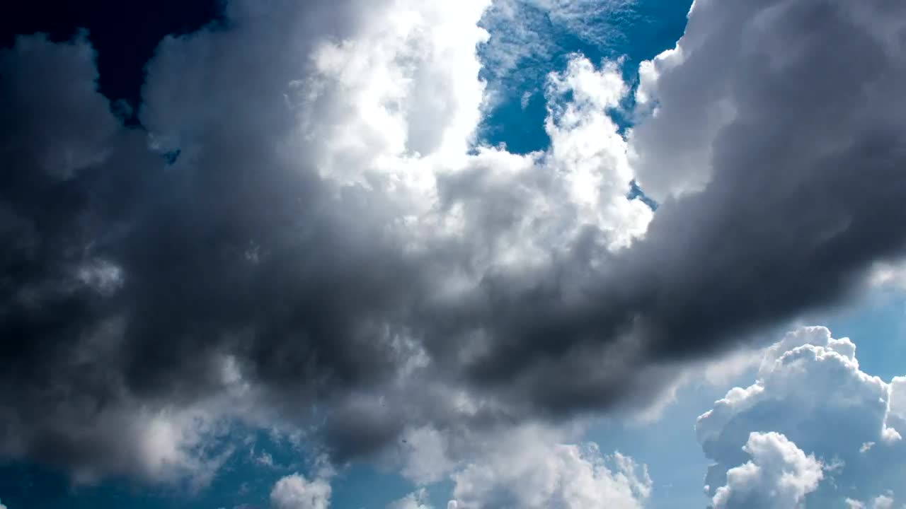 Stock Video Deep Blue Sky And White Clouds Live Wallpaper For PC