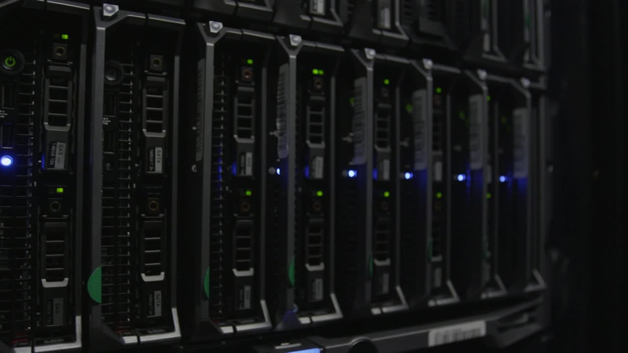 Stock Video Datacenter Racks Live Wallpaper For PC