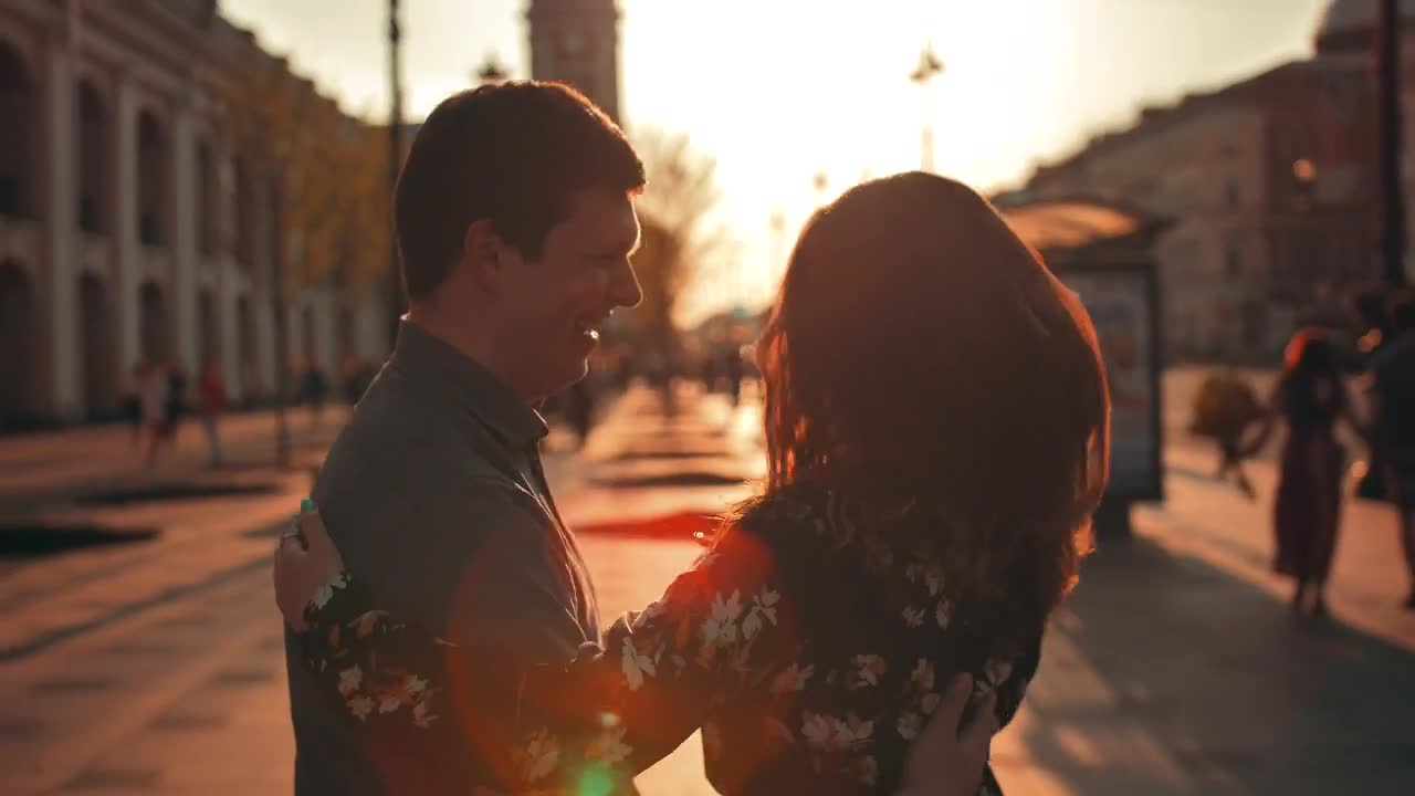 Stock Video Cute Couple Dancing On The Streets Live Wallpaper For PC