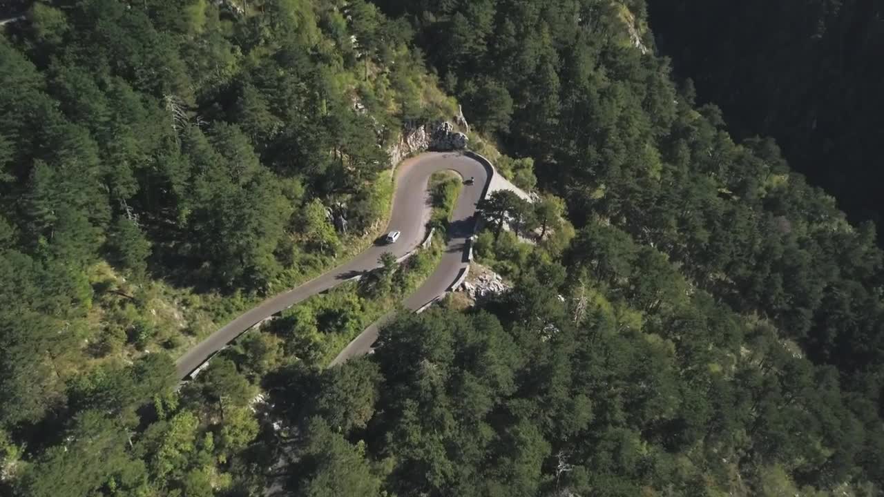 Stock Video Curving Mountain Road Live Wallpaper For PC