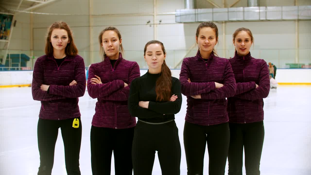 Stock Video Curling Team In A Photoshot At An Ice Rink Live Wallpaper For PC