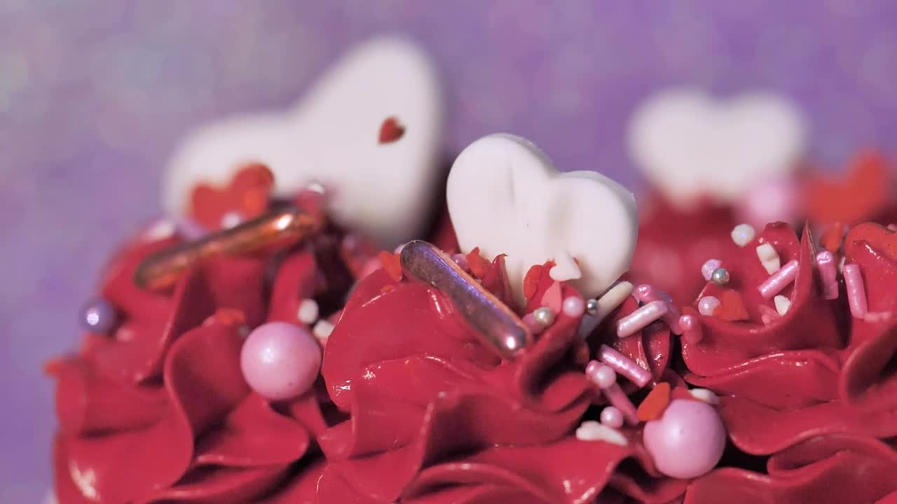 Stock Video Cupcake Icing In The Shape Of Red Roses Live Wallpaper For PC
