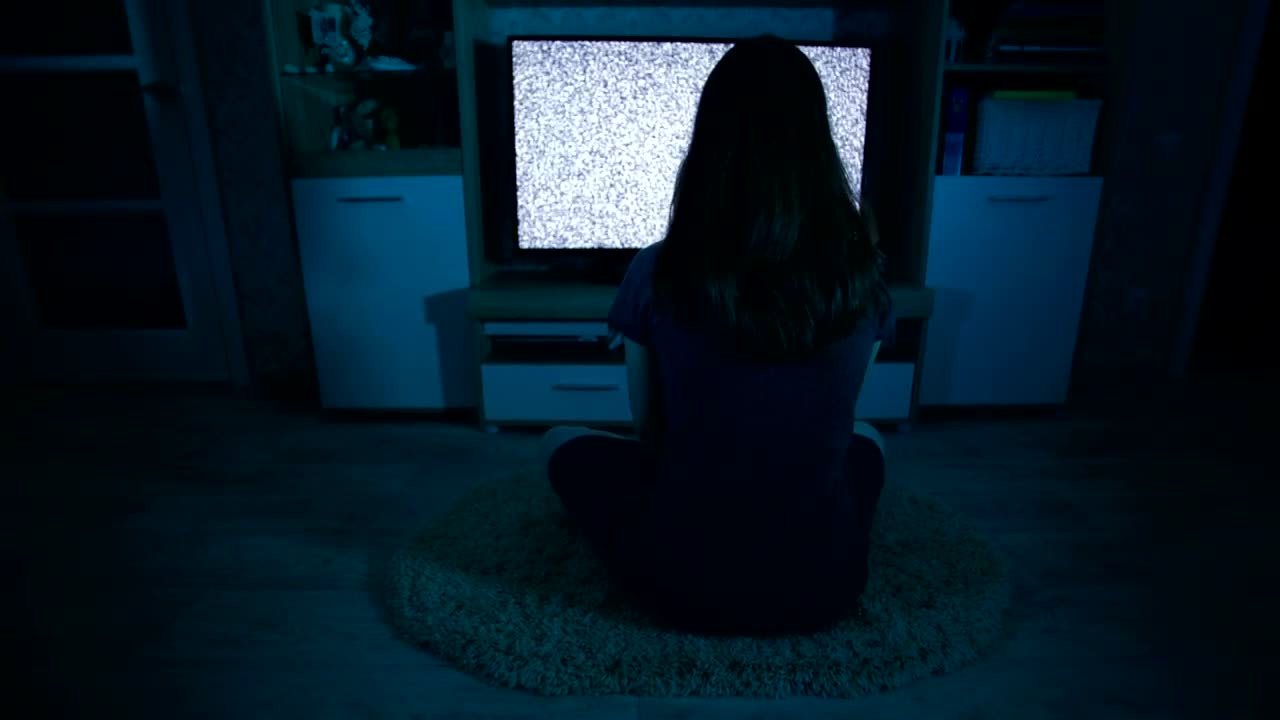 Stock Video Creepy Woman Looking At Static On A Tv Live Wallpaper For PC