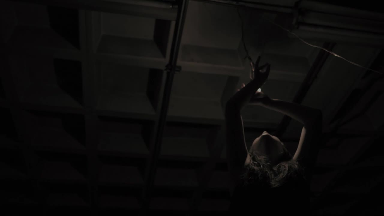 Stock Video Crazy Zombie Playing With A Light Bulb Live Wallpaper For PC