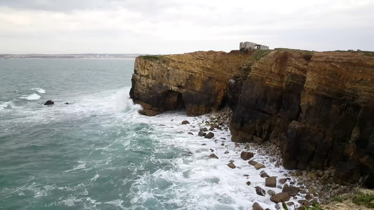 Stock Video Crag On The Seashore High View Live Wallpaper For PC