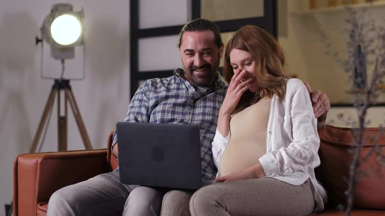 Stock Video Couple Watching A Funny Movie Live Wallpaper For PC