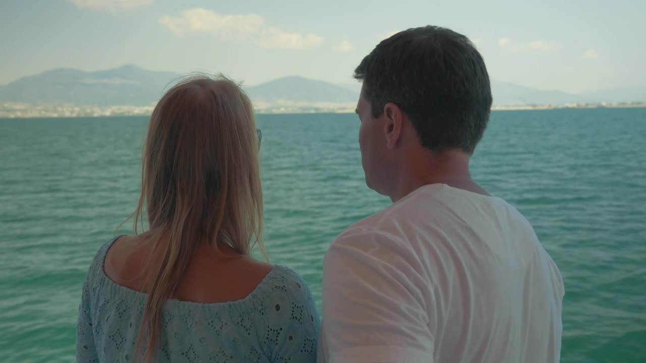 Stock Video Couple Out On A Boat Trip Live Wallpaper For PC