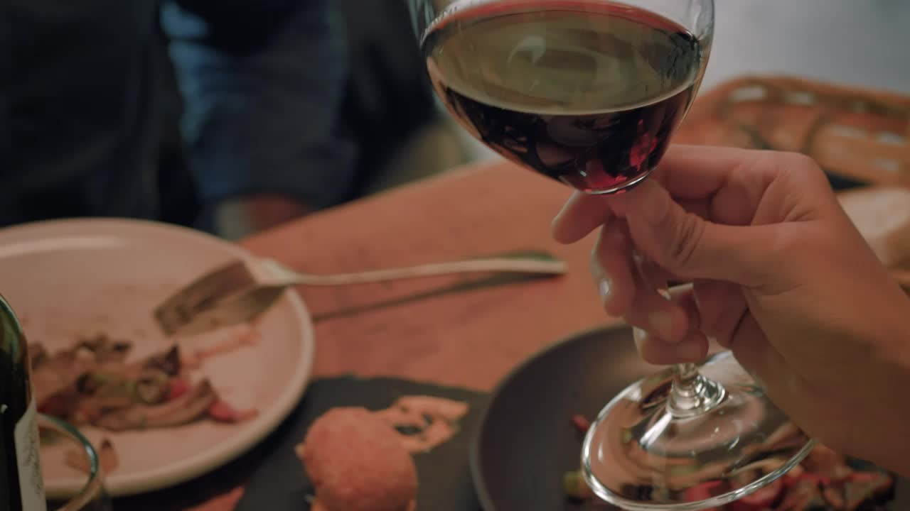 Stock Video Couple Clinking Glasses Of Her During A Romantic Date Live Wallpaper For PC