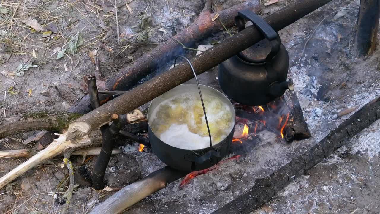 Stock Video Cooking Over A Campfire Live Wallpaper For PC