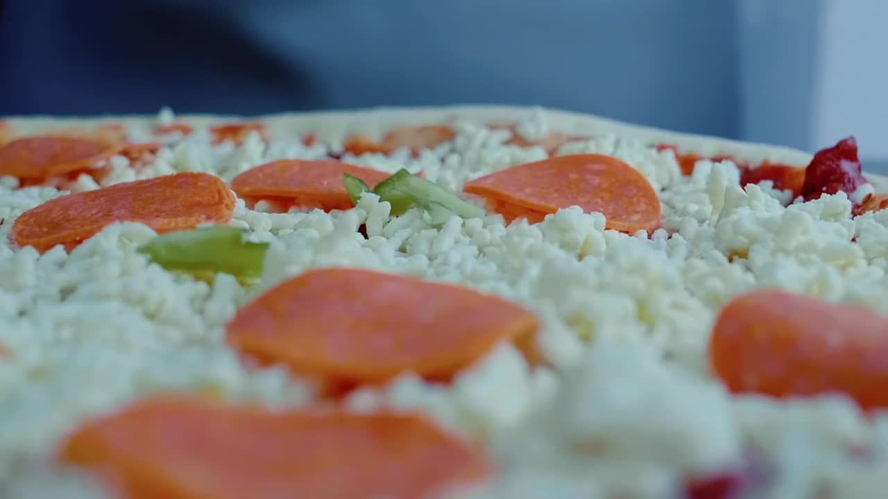 Stock Video Cooking A Pepperoni Pizza Live Wallpaper For PC
