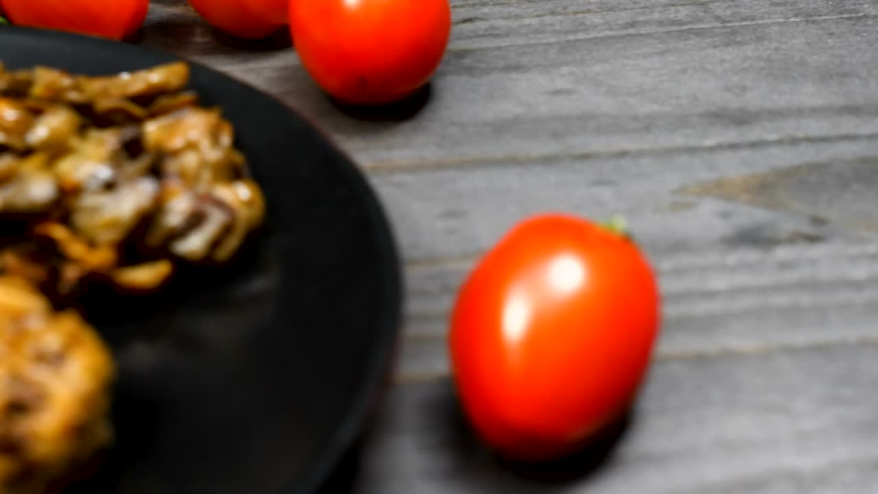 Stock Video Cooked Pork With Mushrooms Live Wallpaper For PC