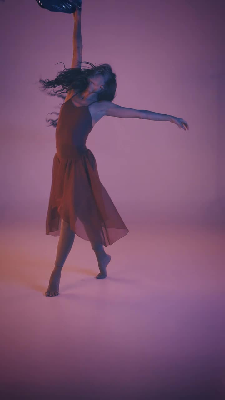 Stock Video Contemporary Dancer Dancing Artistically Live Wallpaper For PC