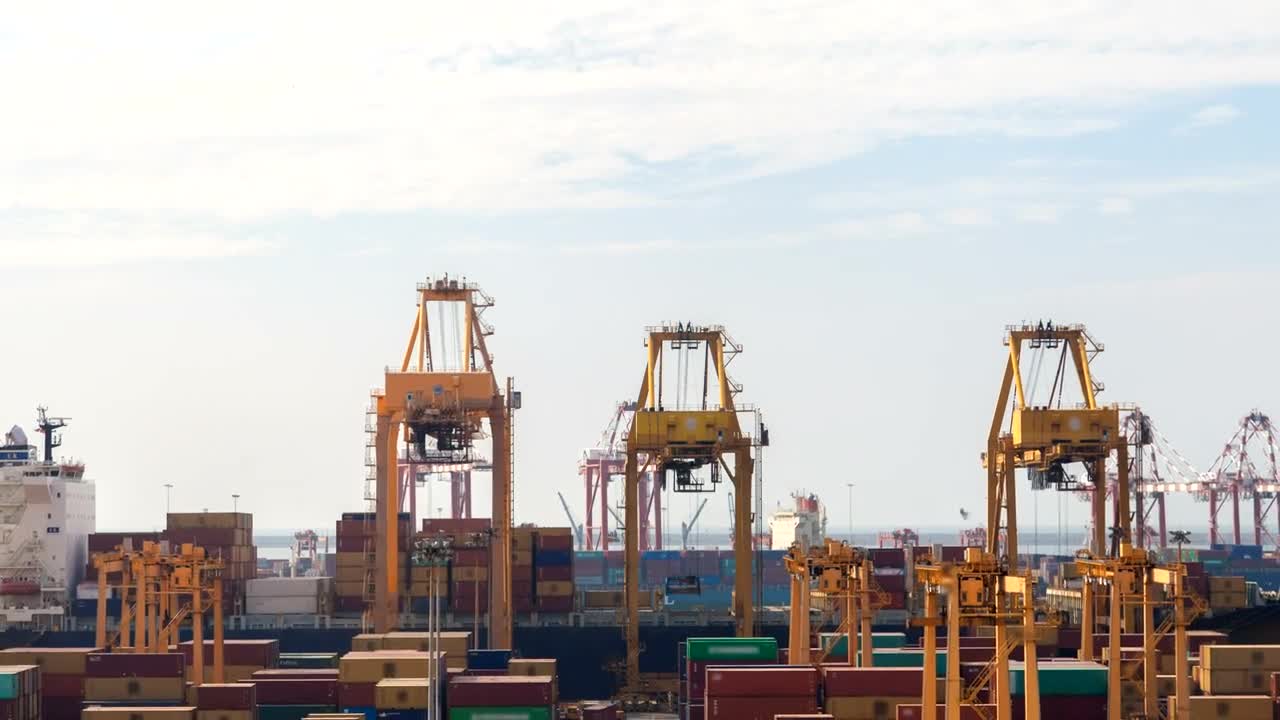 Stock Video Container Cranes Unloading A Cargo Ship Live Wallpaper For PC
