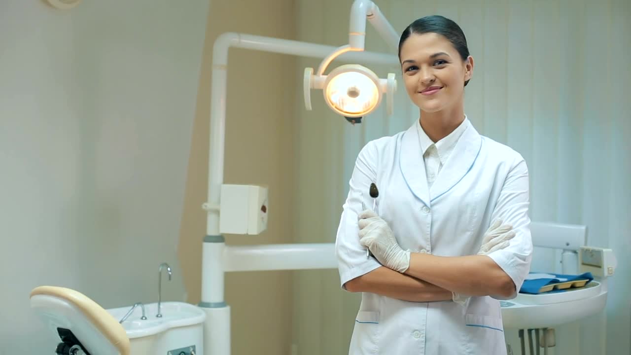 Stock Video Confident And Professional Female Dentist Live Wallpaper For PC