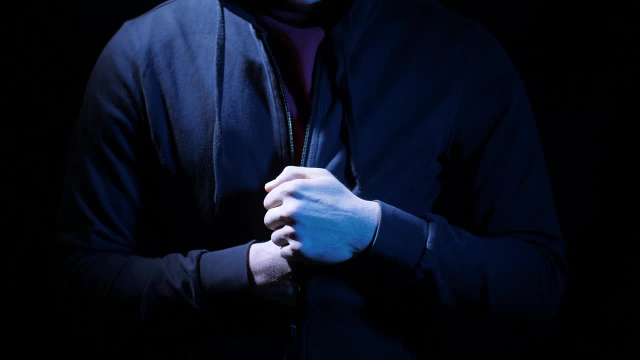 Stock Video Concept Of Mugger Or Murderer Showing A Knife Live Wallpaper For PC