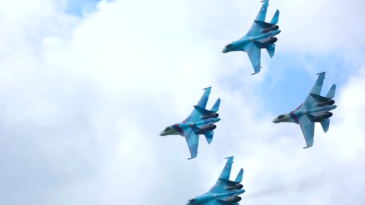 Stock Video Combat Airplanes Do Acrobatics In The Sky Live Wallpaper For PC