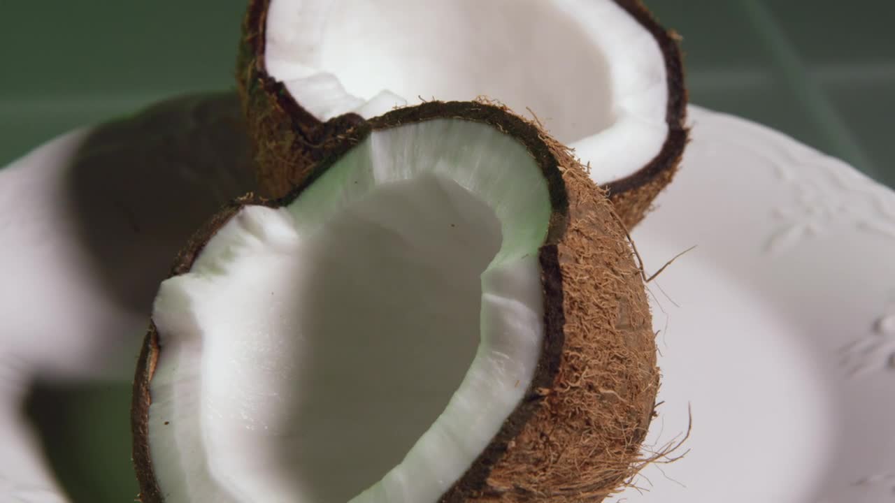 Stock Video Coconuts Opened Up Live Wallpaper For PC