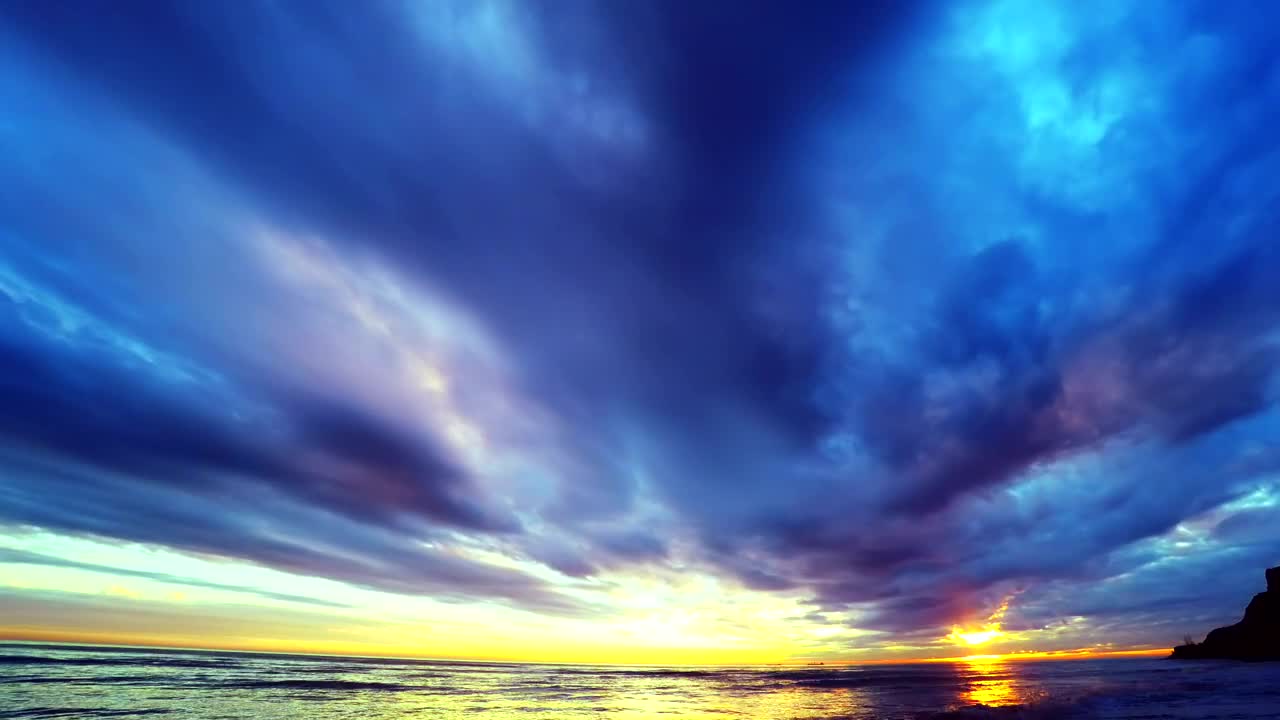 Stock Video Cloudy Sunset Sky Over The Ocean Live Wallpaper For PC