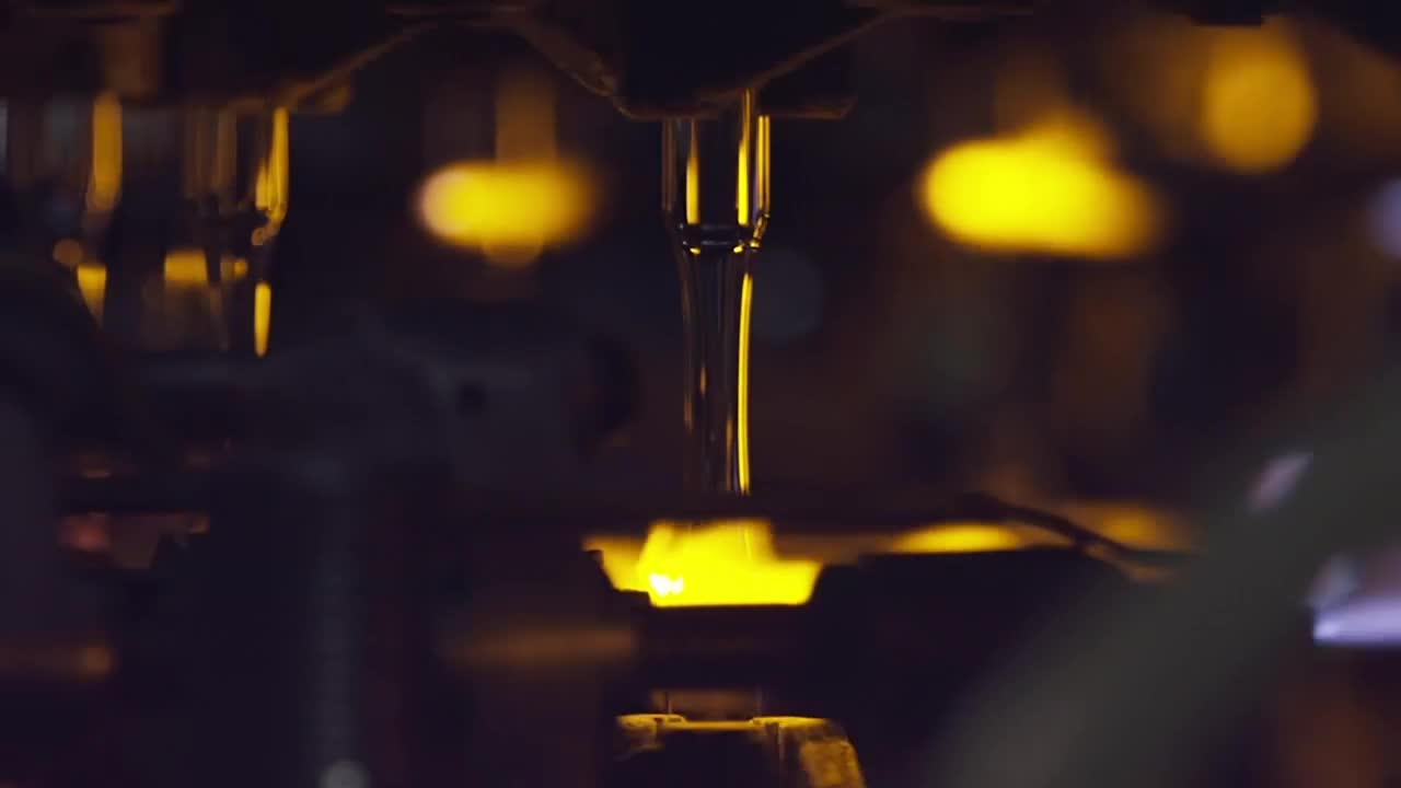 Stock Video Factory Producing Glass Bottles Live Wallpaper For PC