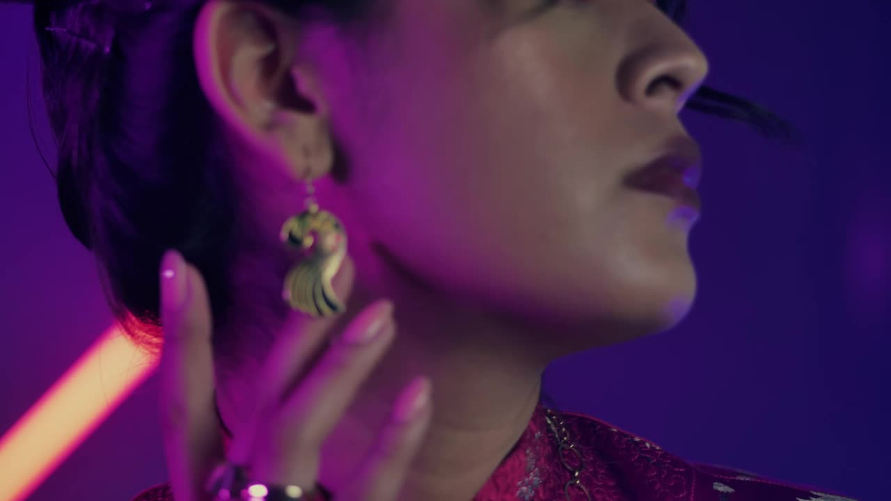 Stock Video Face Of An Elegant And Captivating Woman Live Wallpaper For PC