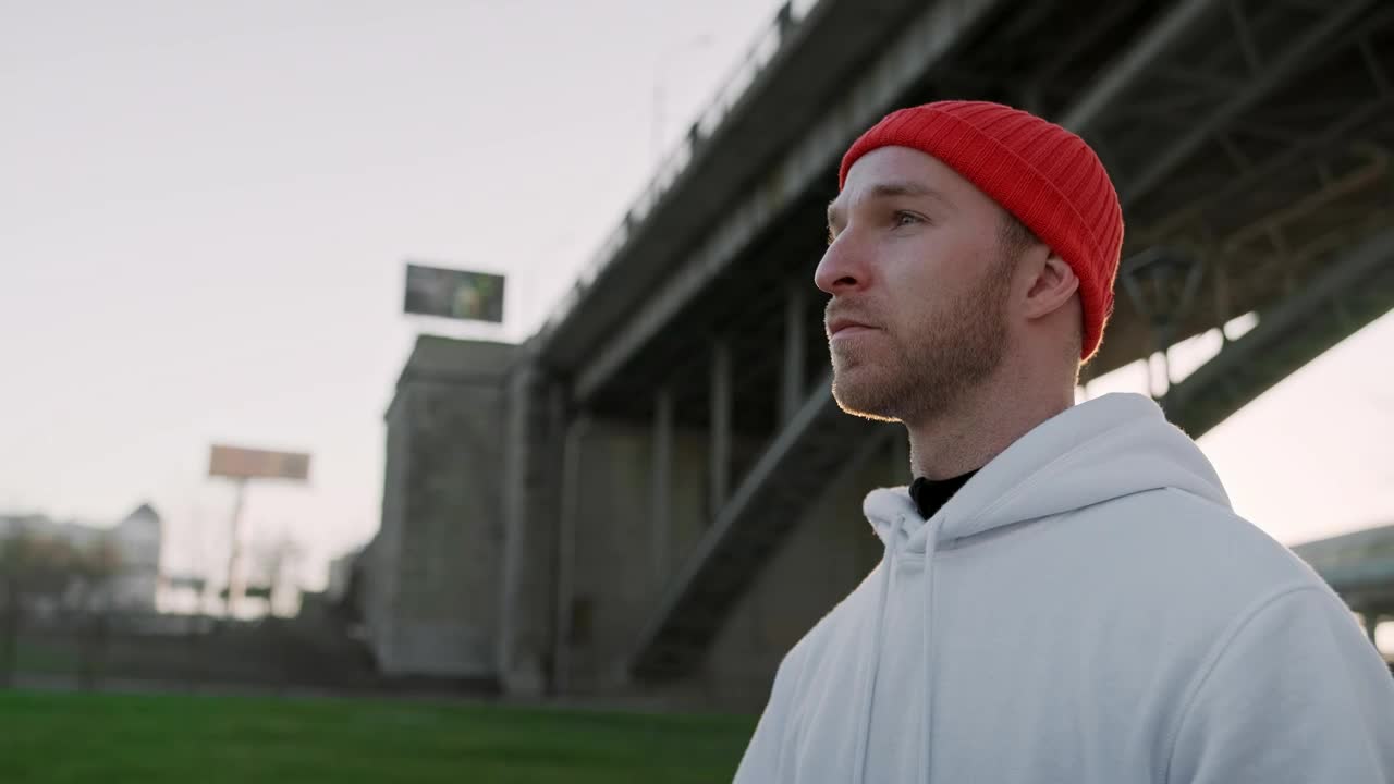 Stock Video Epic Shot Of An Urban Athlete Starting To Run Live Wallpaper For PC