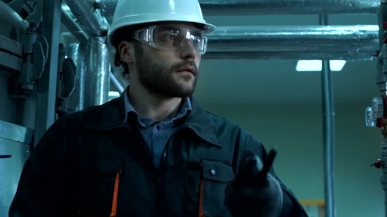 Stock Video Engineer Is Inspecting Pipes In The Lab Live Wallpaper For PC
