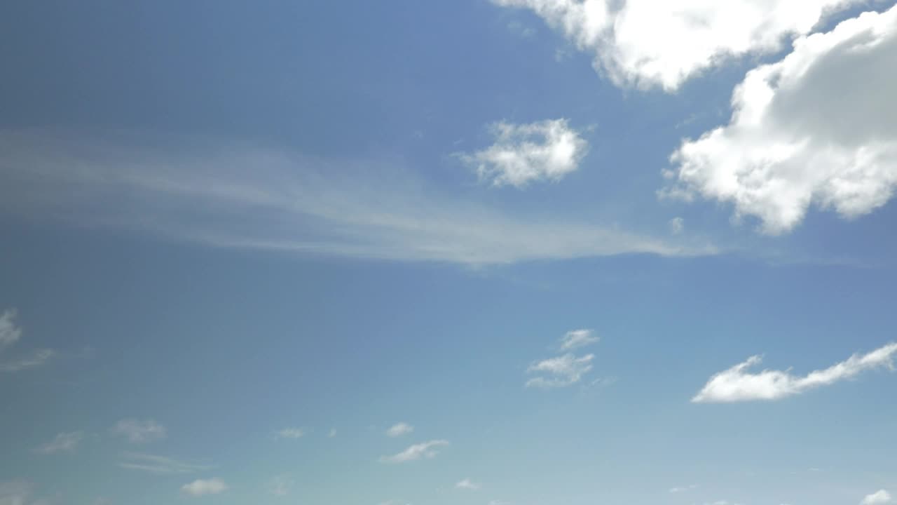 Stock Video Empty Deckchair On A Beautiful Beach Live Wallpaper For PC