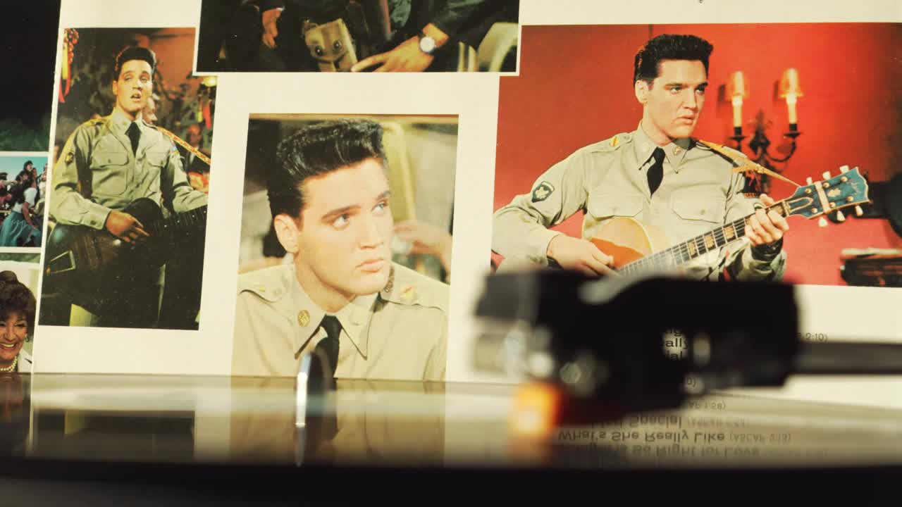 Stock Video Elvis Presley Old Record On A Turntable Live Wallpaper For PC