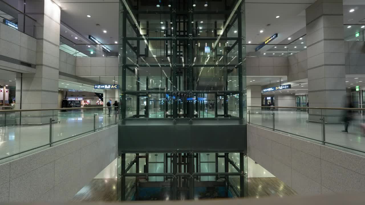 Stock Video Elevators Inside An Airport Live Wallpaper For PC