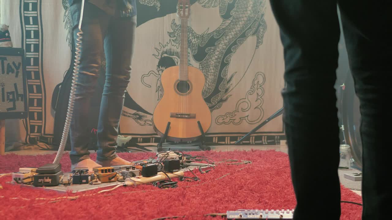 Stock Video Electric Guitar Pedals Live Wallpaper For PC