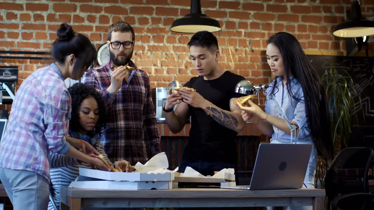 Stock Video Eating Pizza Together In The Office Live Wallpaper For PC
