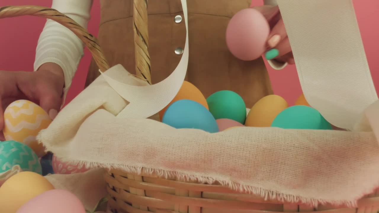 Stock Video Easter Eggs Of A Woman Live Wallpaper For PC