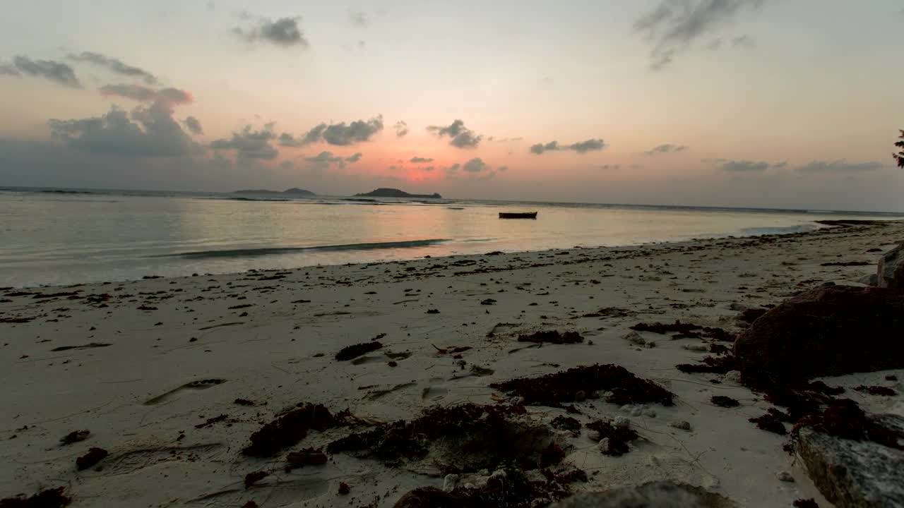 Stock Video Dusk Seen From A Beach Live Wallpaper For PC