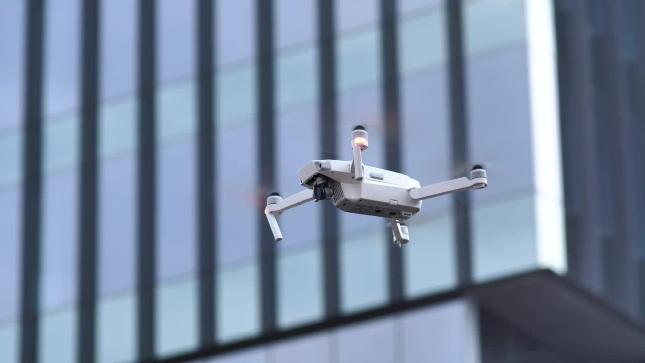 Stock Video Drone Flying Live Wallpaper For PC