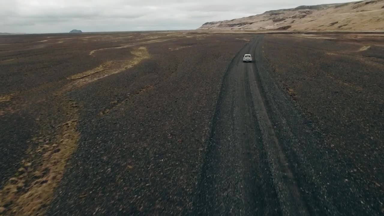 Stock Video Driving Over Dark Sand Live Wallpaper For PC