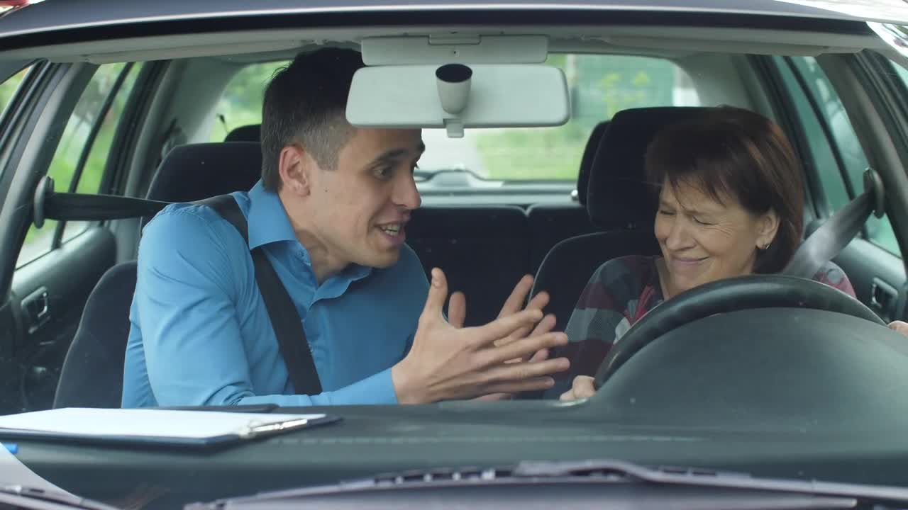 Stock Video Driving Instructor Angry At His Student Live Wallpaper For PC