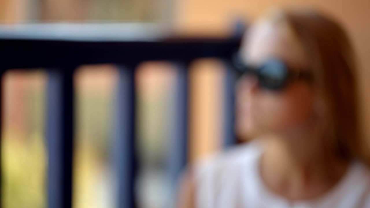 Stock Video Drinking Fruit Juice Live Wallpaper For PC