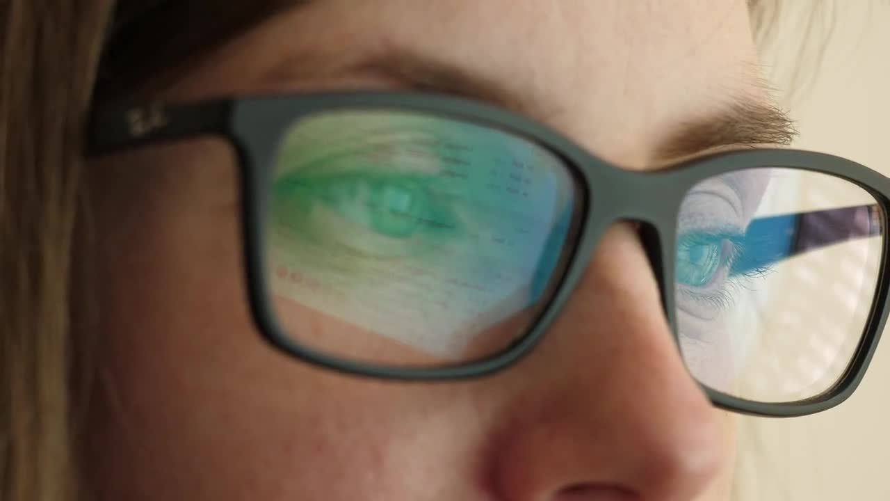 Stock Video Downwards Flash Lower Third Live Wallpaper For PC