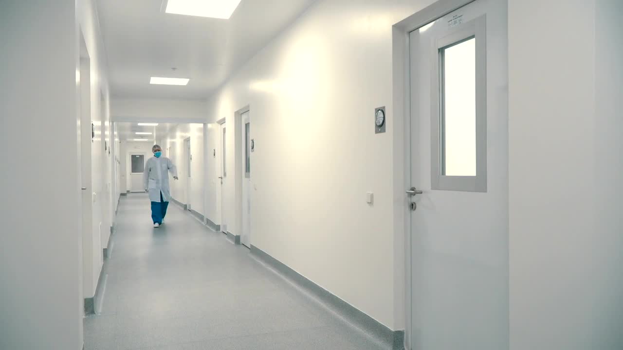 Stock Video Doctor Wearing Mask And Gloves For Protection Live Wallpaper For PC