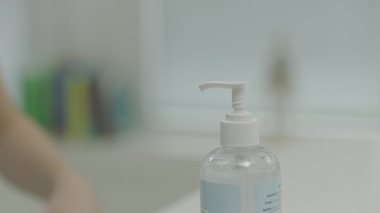 Stock Video Doctor Washing Their Hands Live Wallpaper For PC