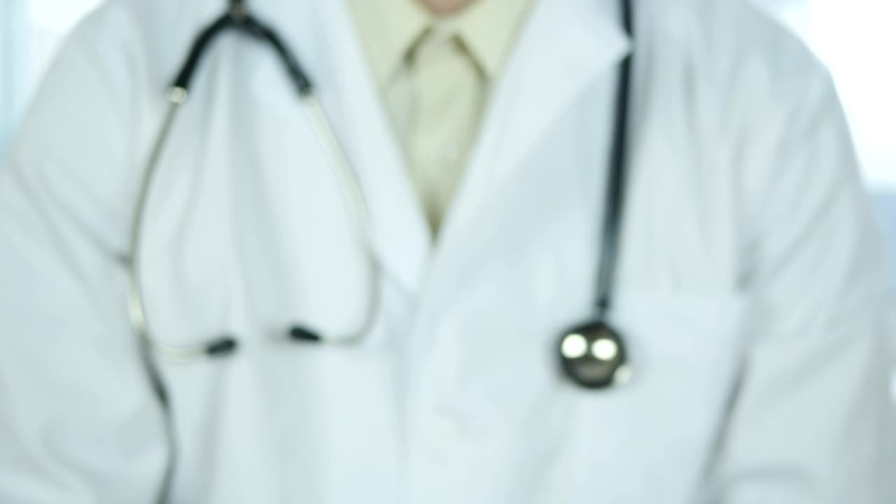 Stock Video Doctor Holding A Bottle Of Pills Live Wallpaper For PC