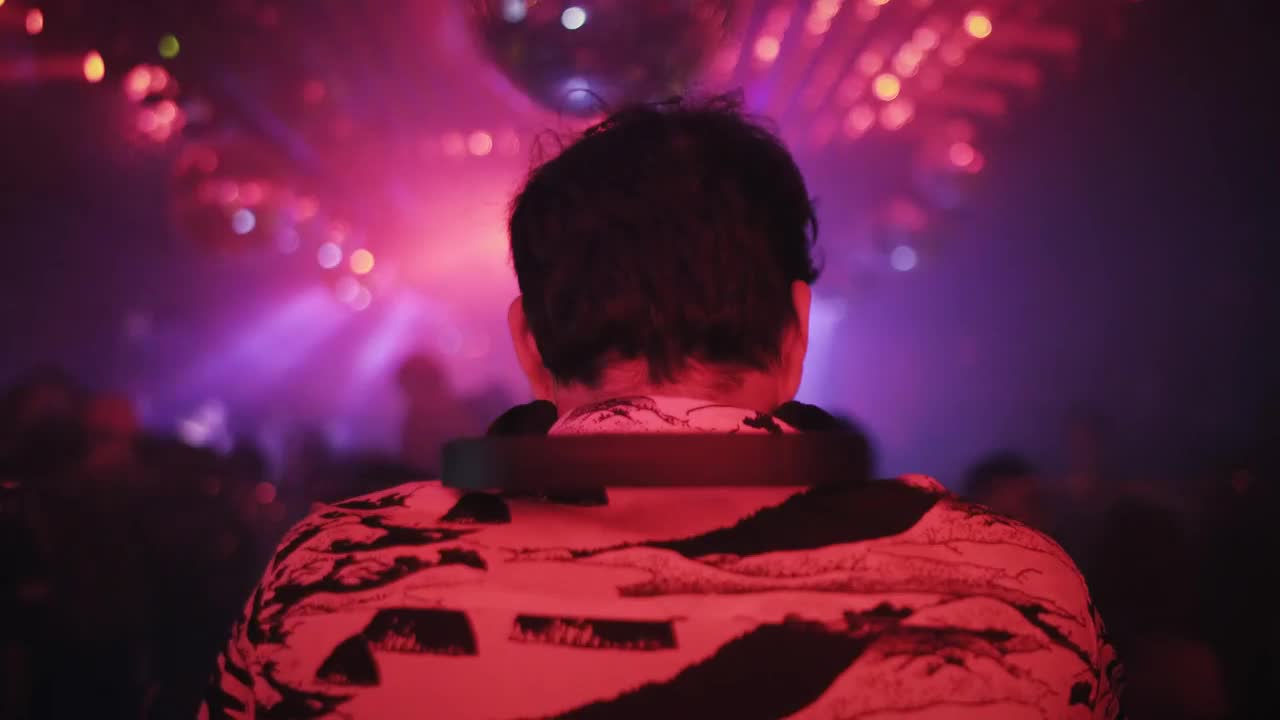 Stock Video Dj At A Nightclub Mixing Music Live Wallpaper For PC