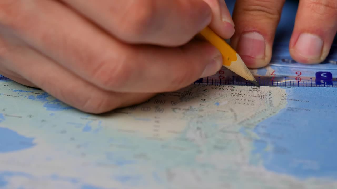 Stock Video Dividing Usa With A Dotted Line On A Map Live Wallpaper For PC