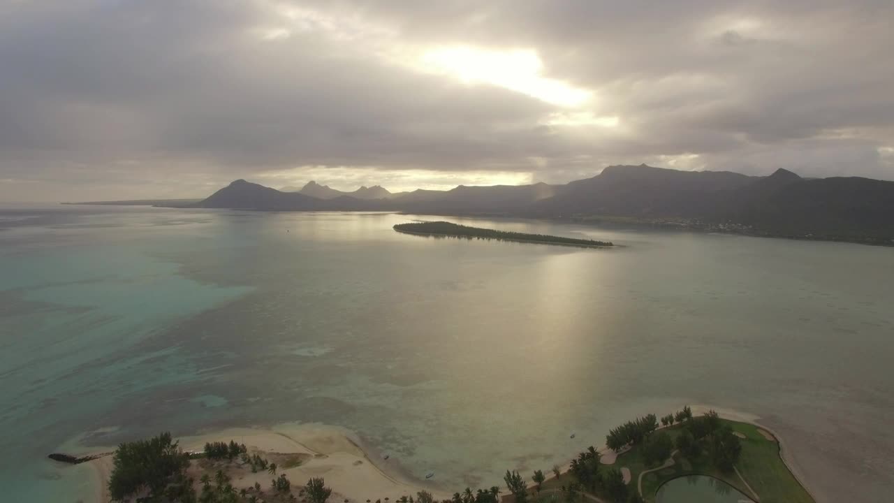 Stock Video Distant Mountains With Low Clouds Live Wallpaper For PC