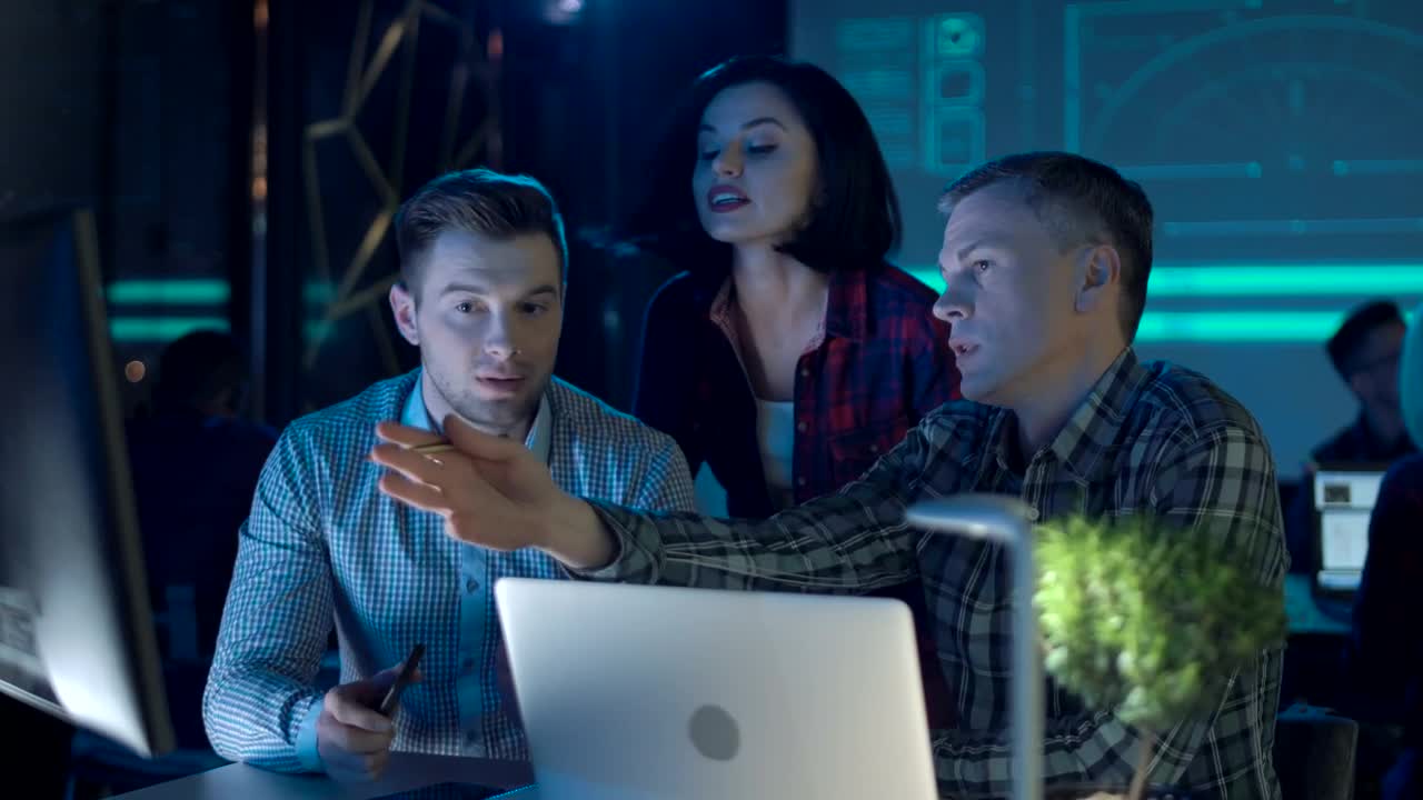 Stock Video Discussing The Project In Front Of The Computers Live Wallpaper For PC