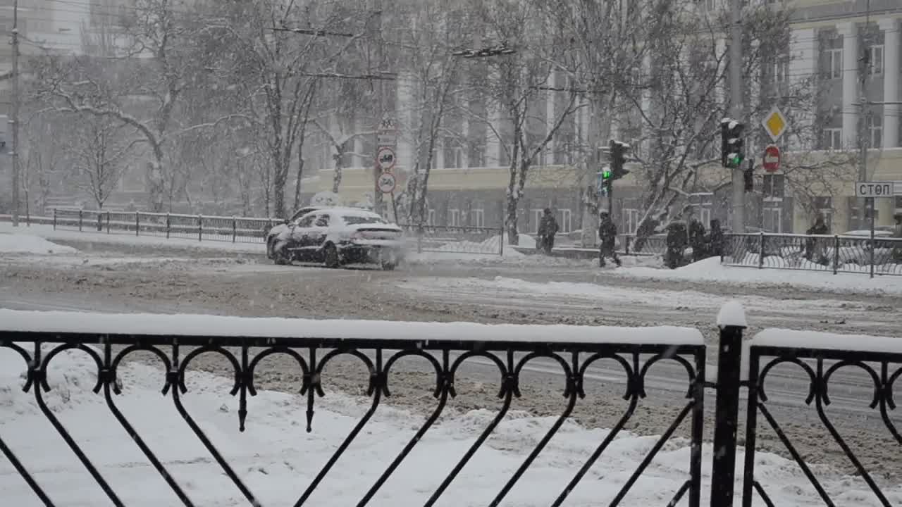 Stock Video Dirty Snow On A City Street Live Wallpaper For PC