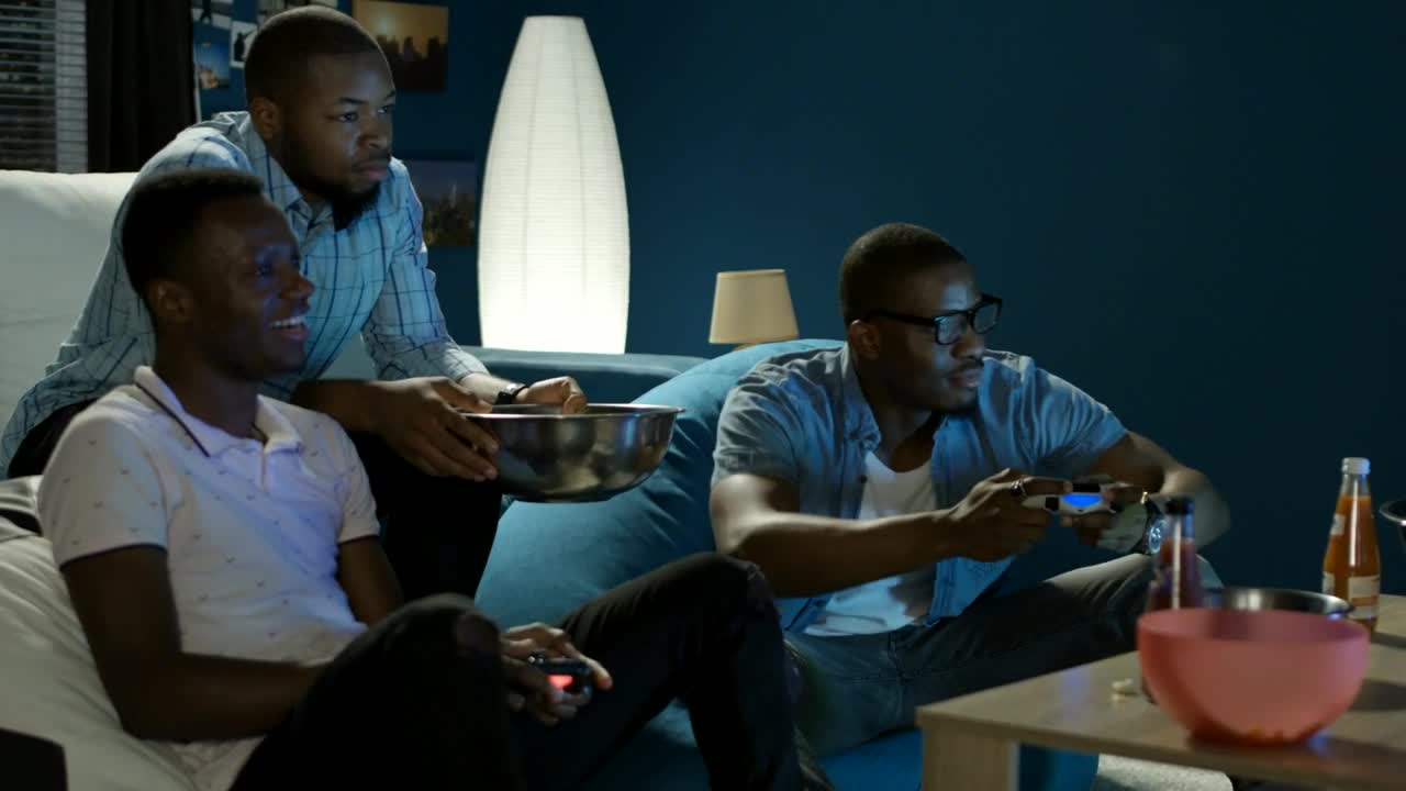 Stock Video Friends Having Fun With Video Games Live Wallpaper For PC