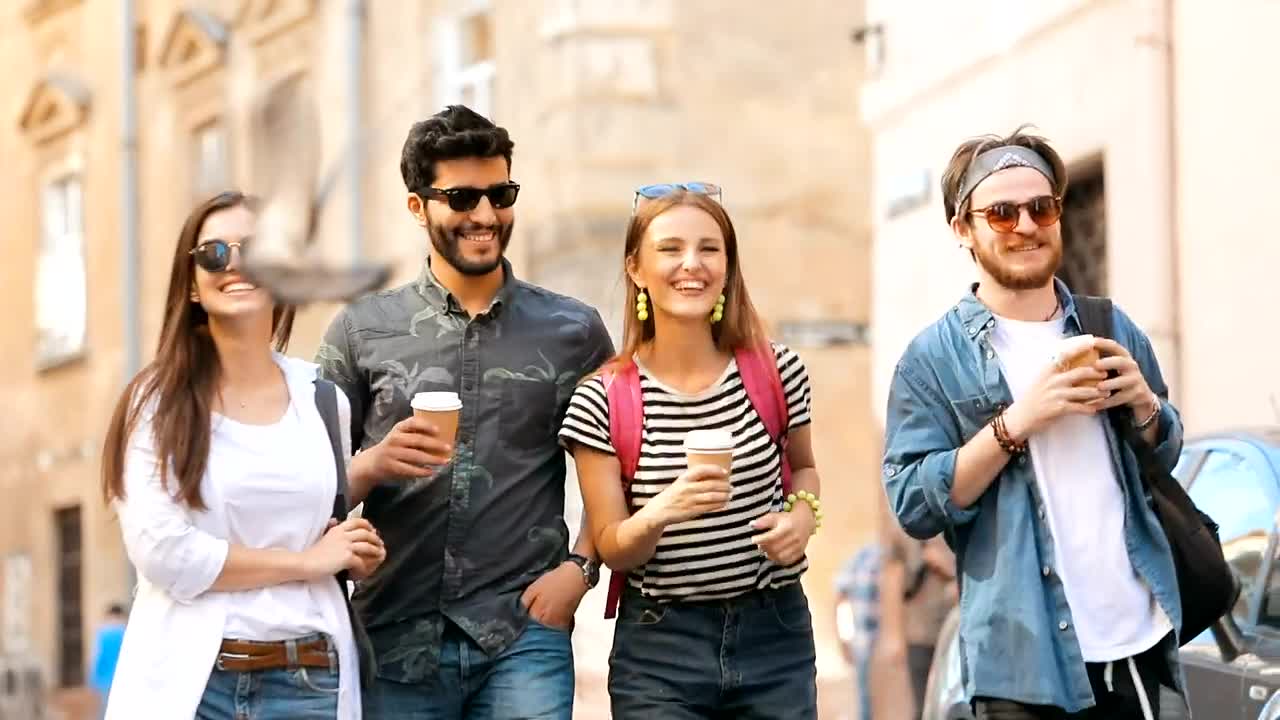 Stock Video Friends Enjoy Holiday Walk Around City Live Wallpaper For PC