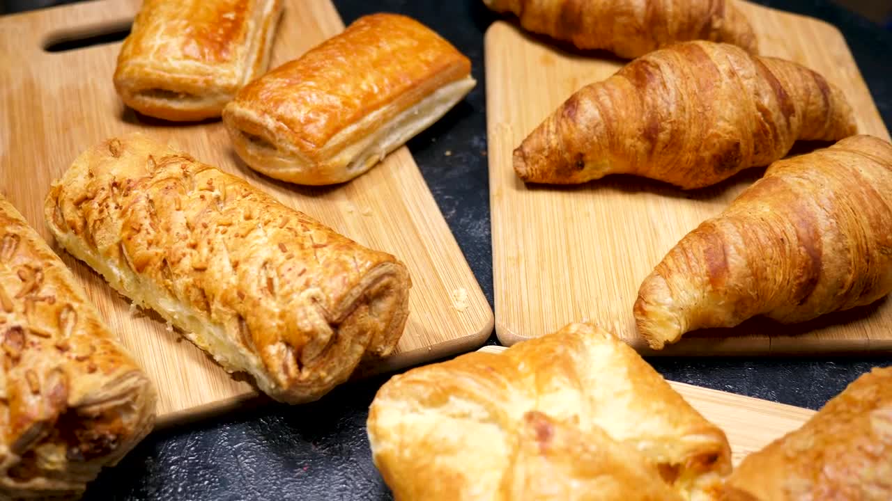 Stock Video Freshly Baked Pastry Live Wallpaper For PC